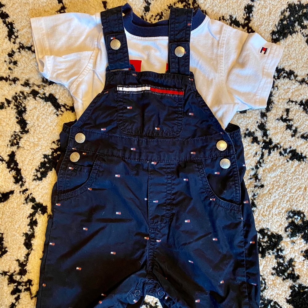 Baby Tommy Hilfiger Coverall Set - Picture 5 of 5